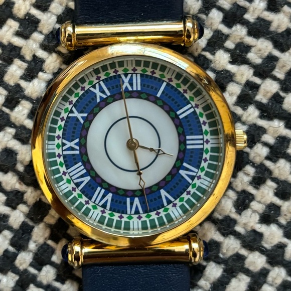 The MET watch - Picture 2 of 5